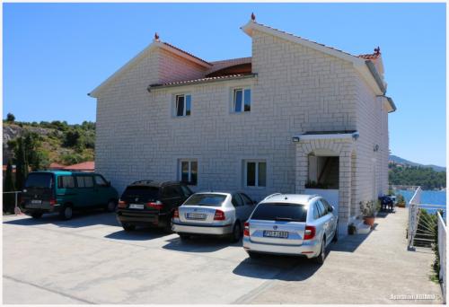 Rozario (24) (1)
